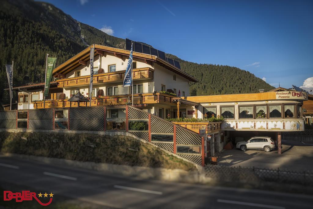 Ferienhotel Dobler Weissenbach am Lech Exterior photo